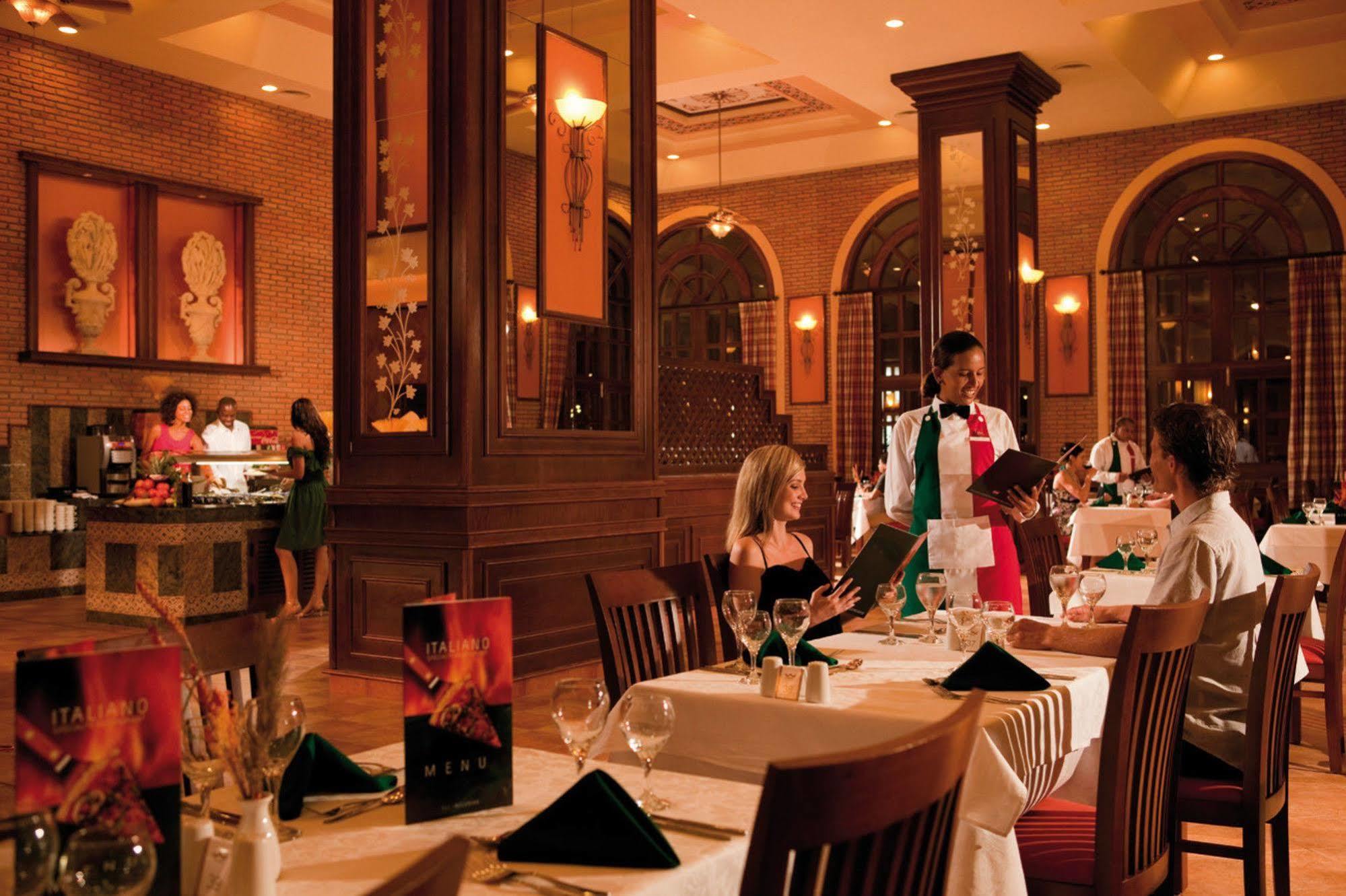 Riu Guanacaste Hotel Sardinal Restaurant foto